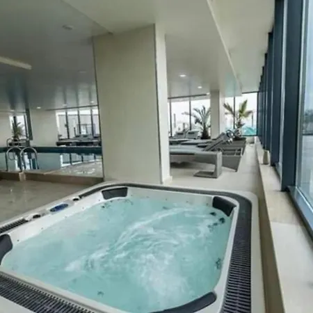 Premium In Mamaia Nord Appartement *